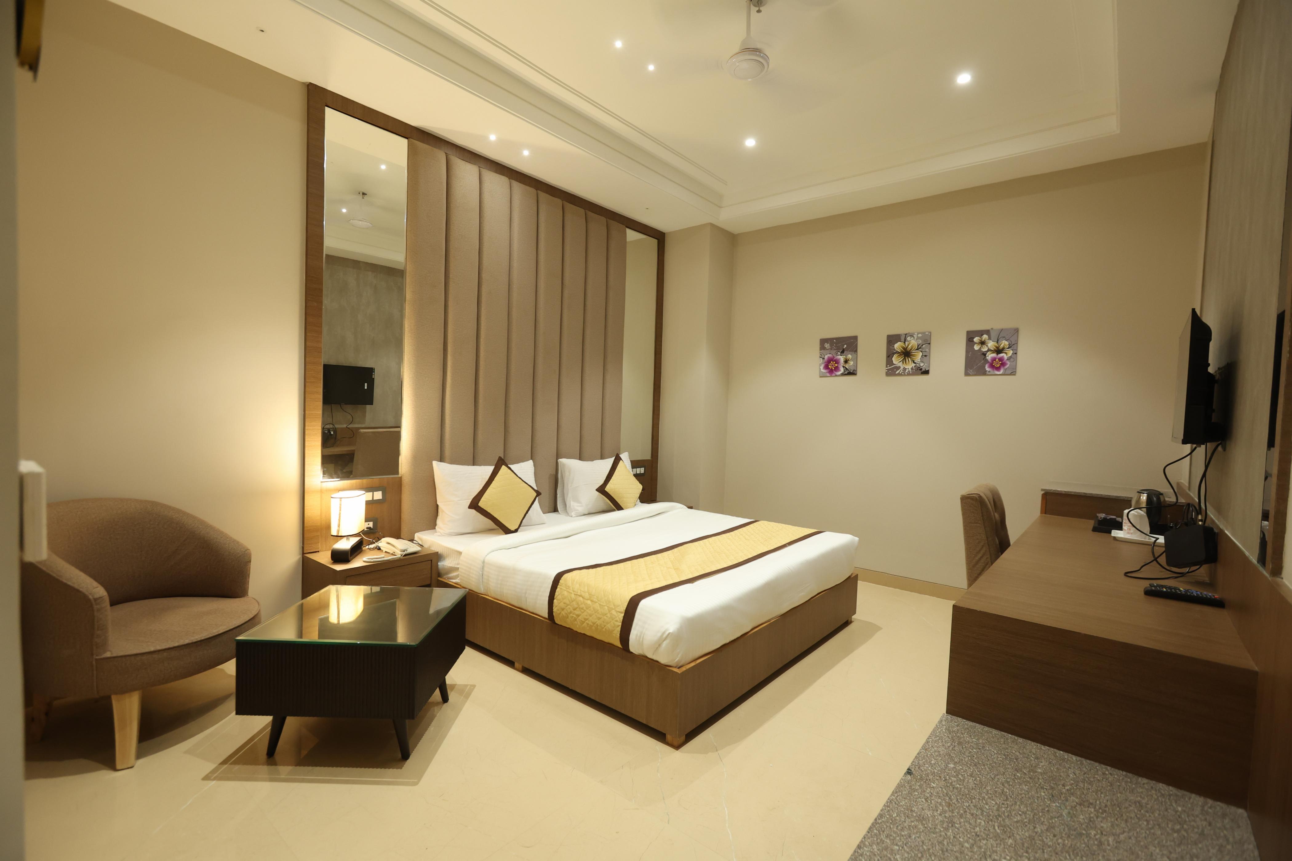 Hotel Cloud 9 Room Type - Super Premium Room