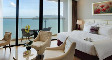 Vinpearl Beachfront Nha Trang Room Type - Grand 2 Bedroom Ocean View Vinpearl Beachfront Nha Trang Room Type - Grand 2 Bedroom Ocean View
