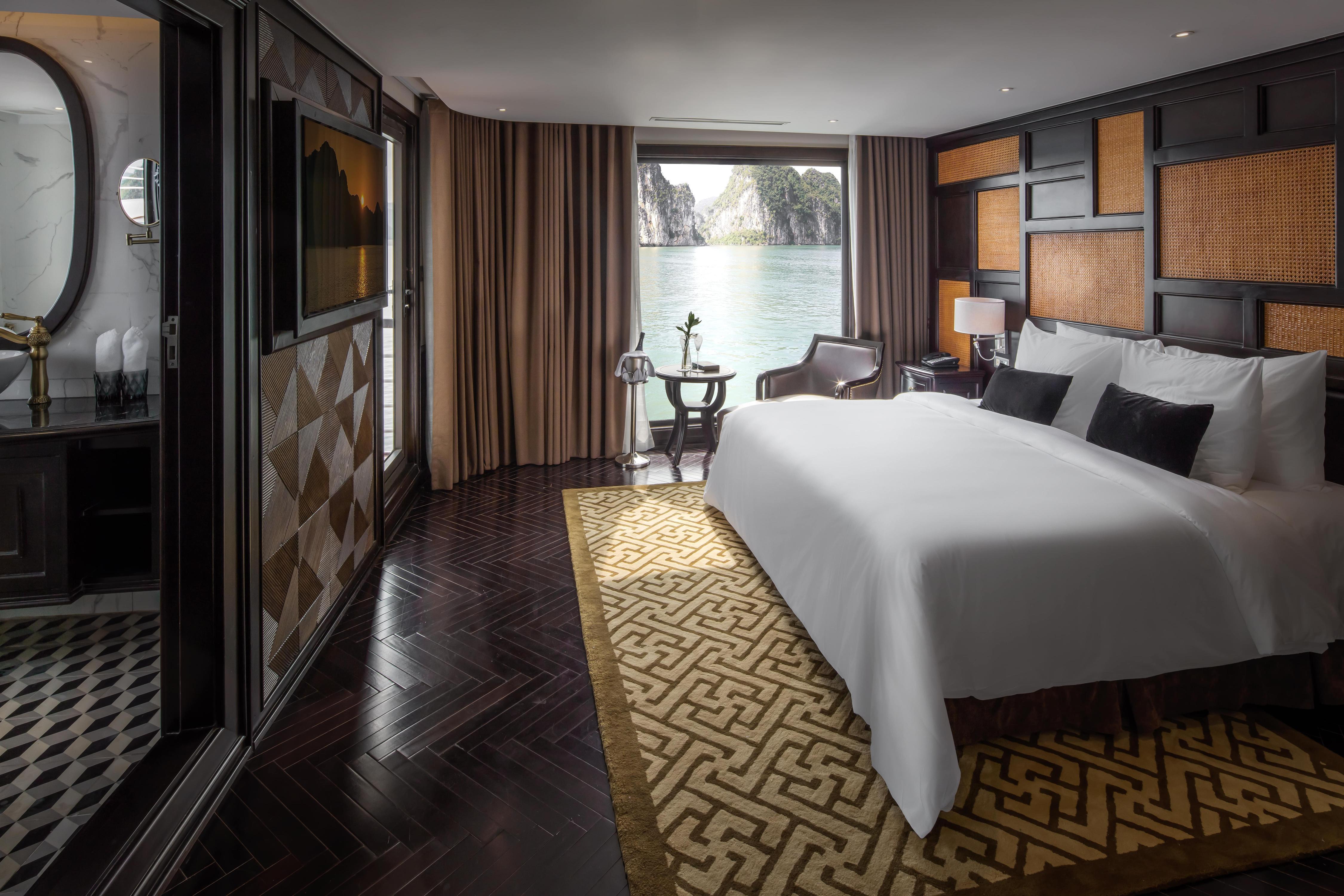 Ambassador Cruise Ha Long Bay - Tap to explore photos