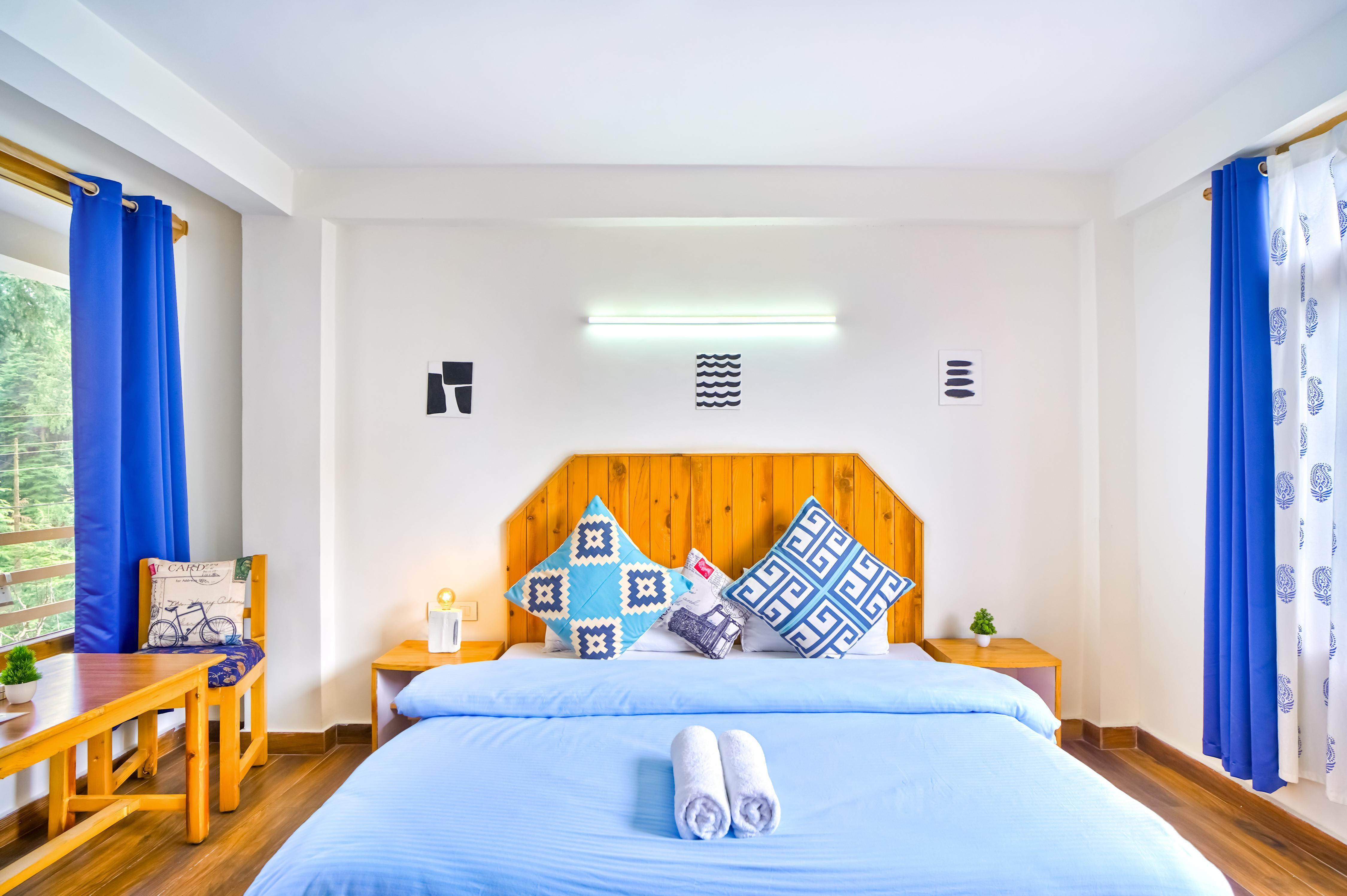 The Doors Inn Room Type - Deluxe Room with Mountain view2