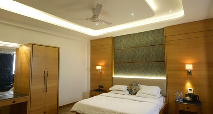 VASUH MHANGGLAM Room Type - Deluxe Room
