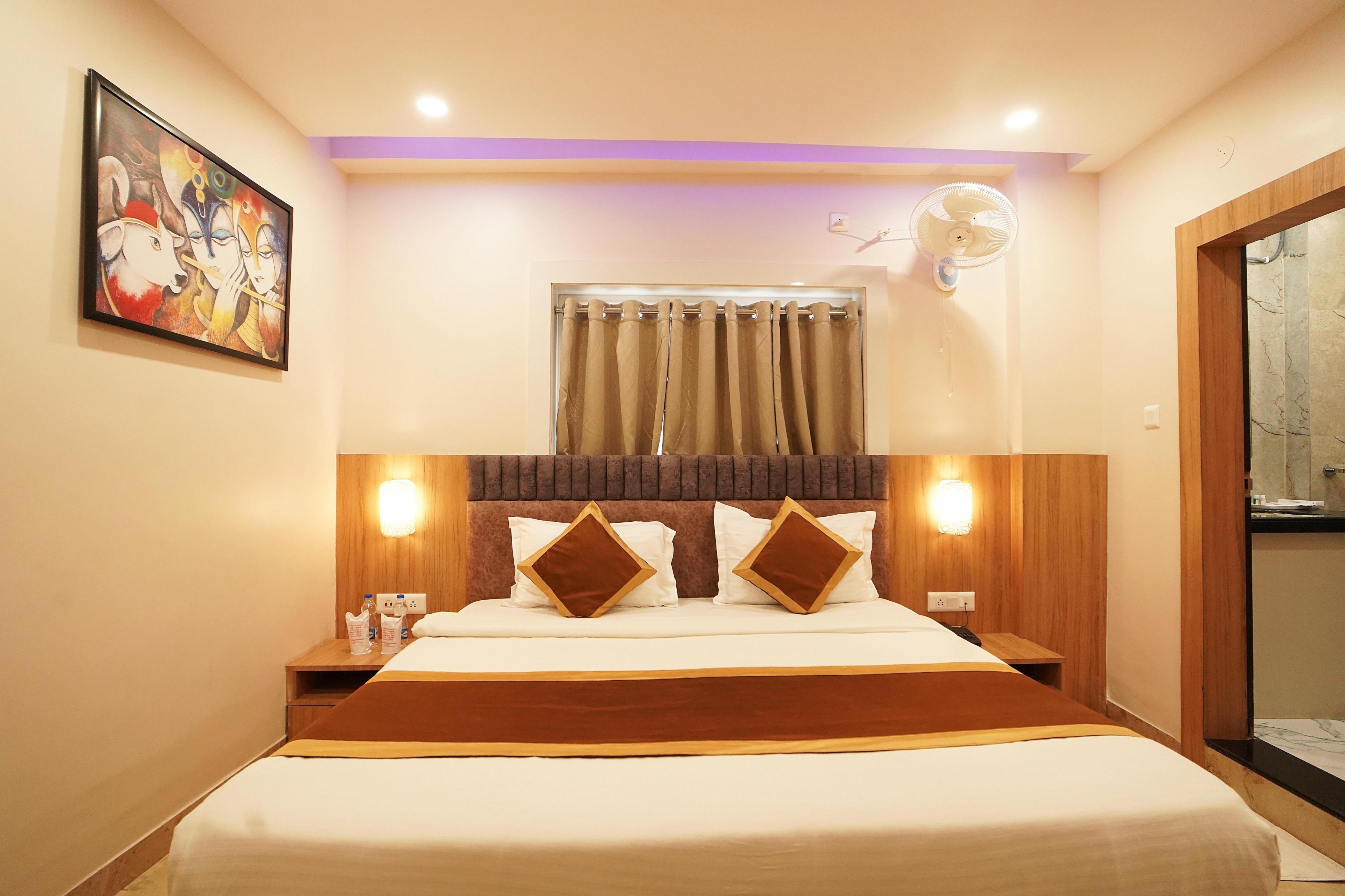 Hotel Ekta International Room Type - SUITE ROOM