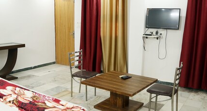 Shanti Residency Room Type - Deluxe Room