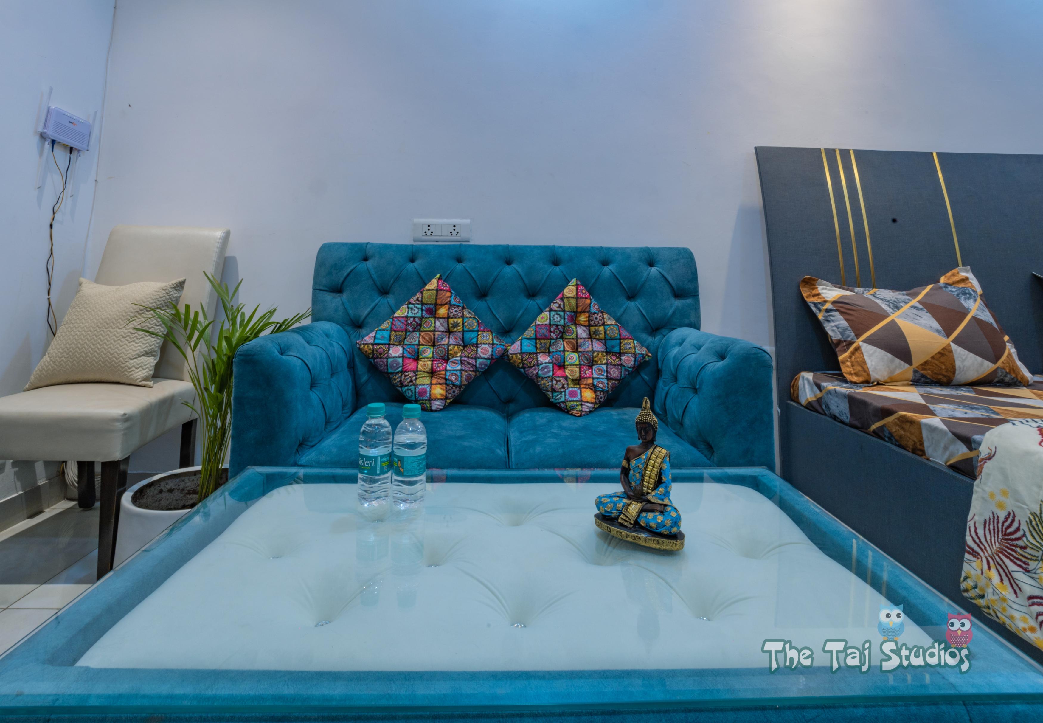 The Taj Studios- Best Stay in Northeye - Tap to explore photos