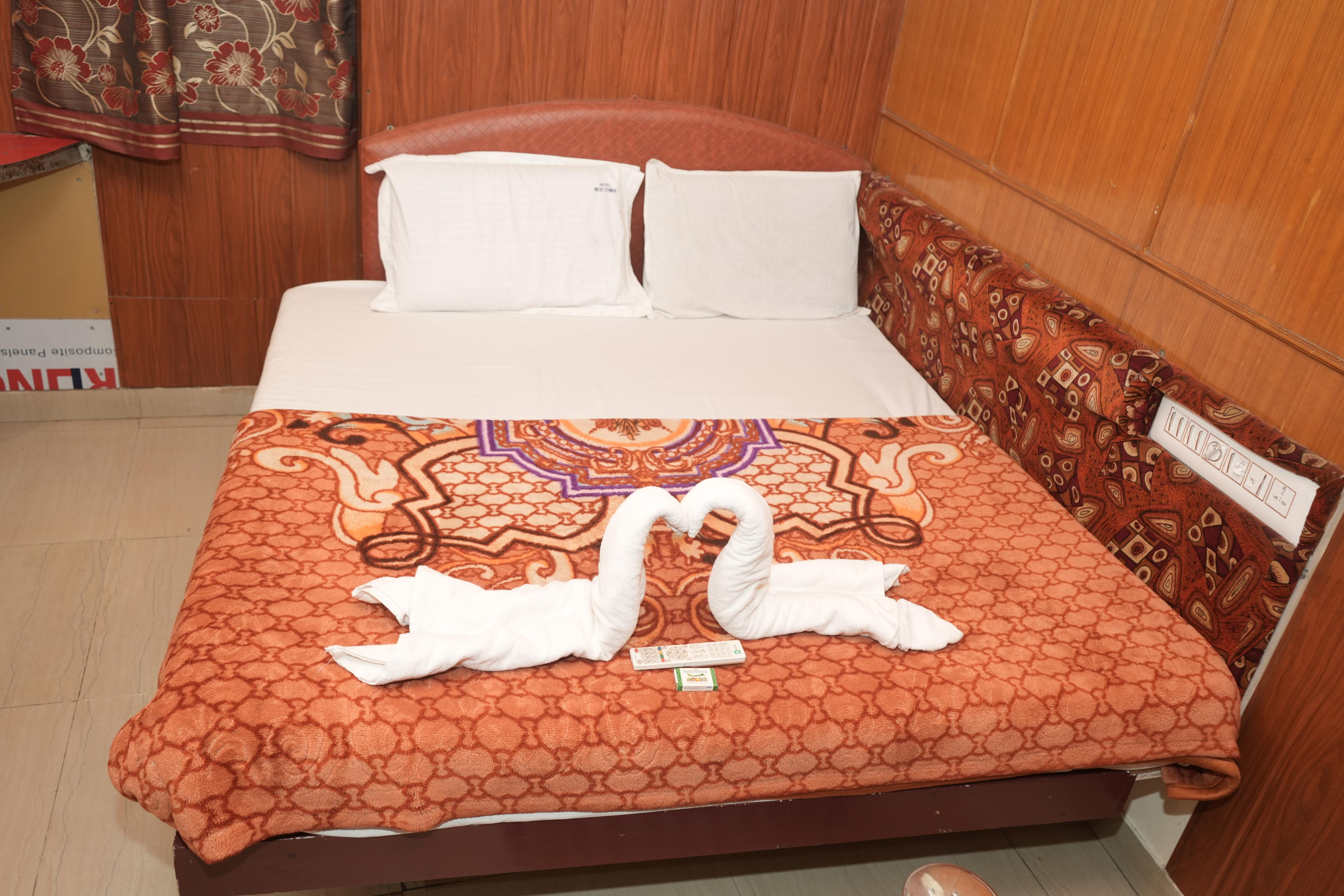 Hotel New West Tower Room Type - Double Non AC