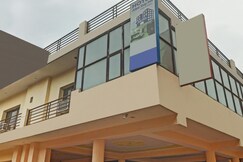 Hotel Albie Stay, Near Railway Station Chandigarh