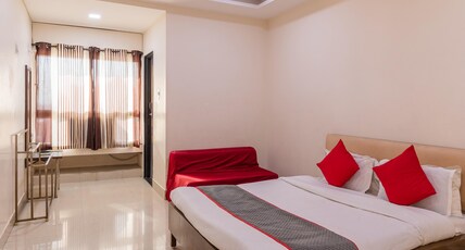 Hotel Ruchi shree Garden Room Type - Deluxe Room