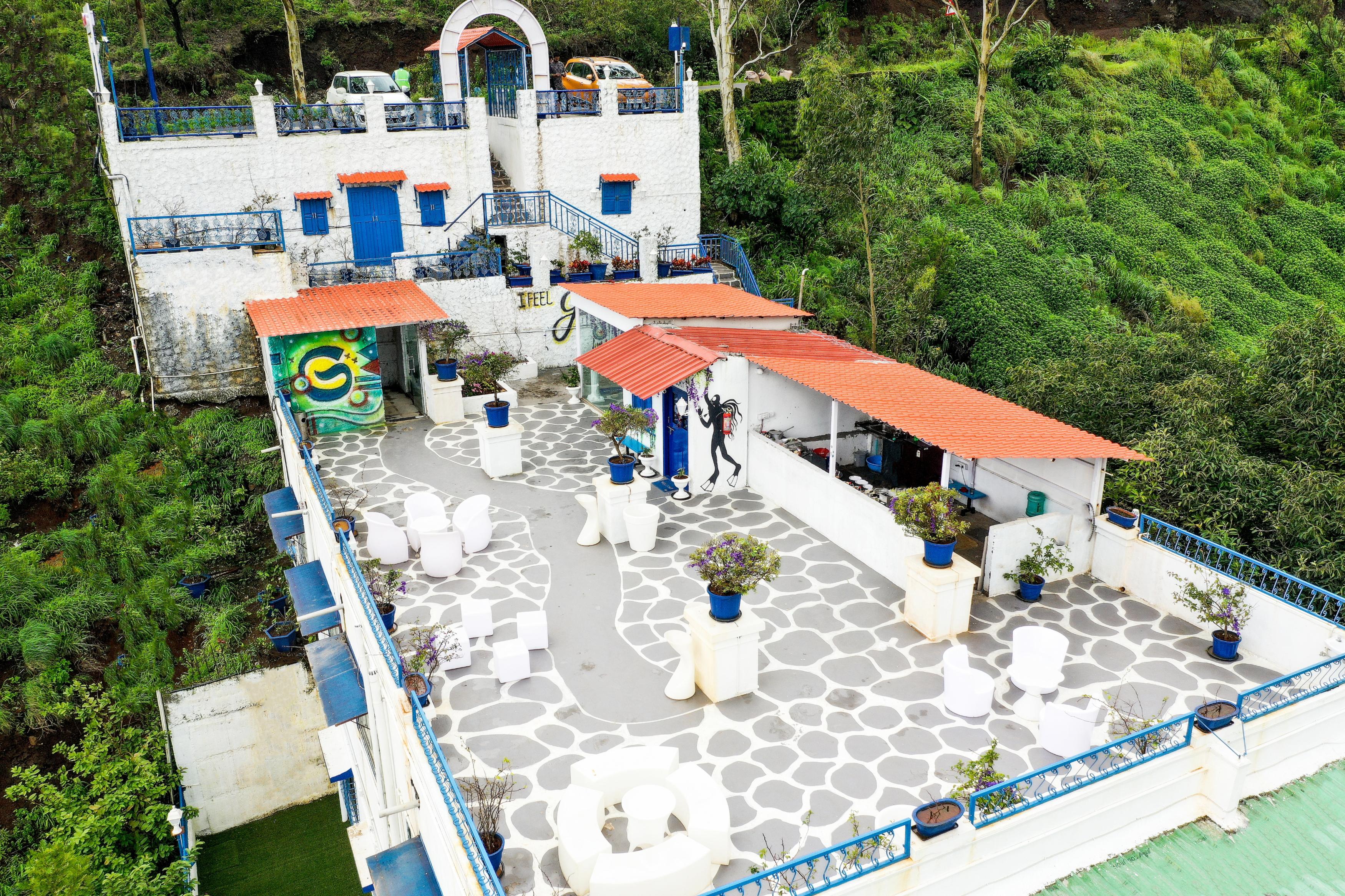 Hotel Greek Glory - Tap to explore photos