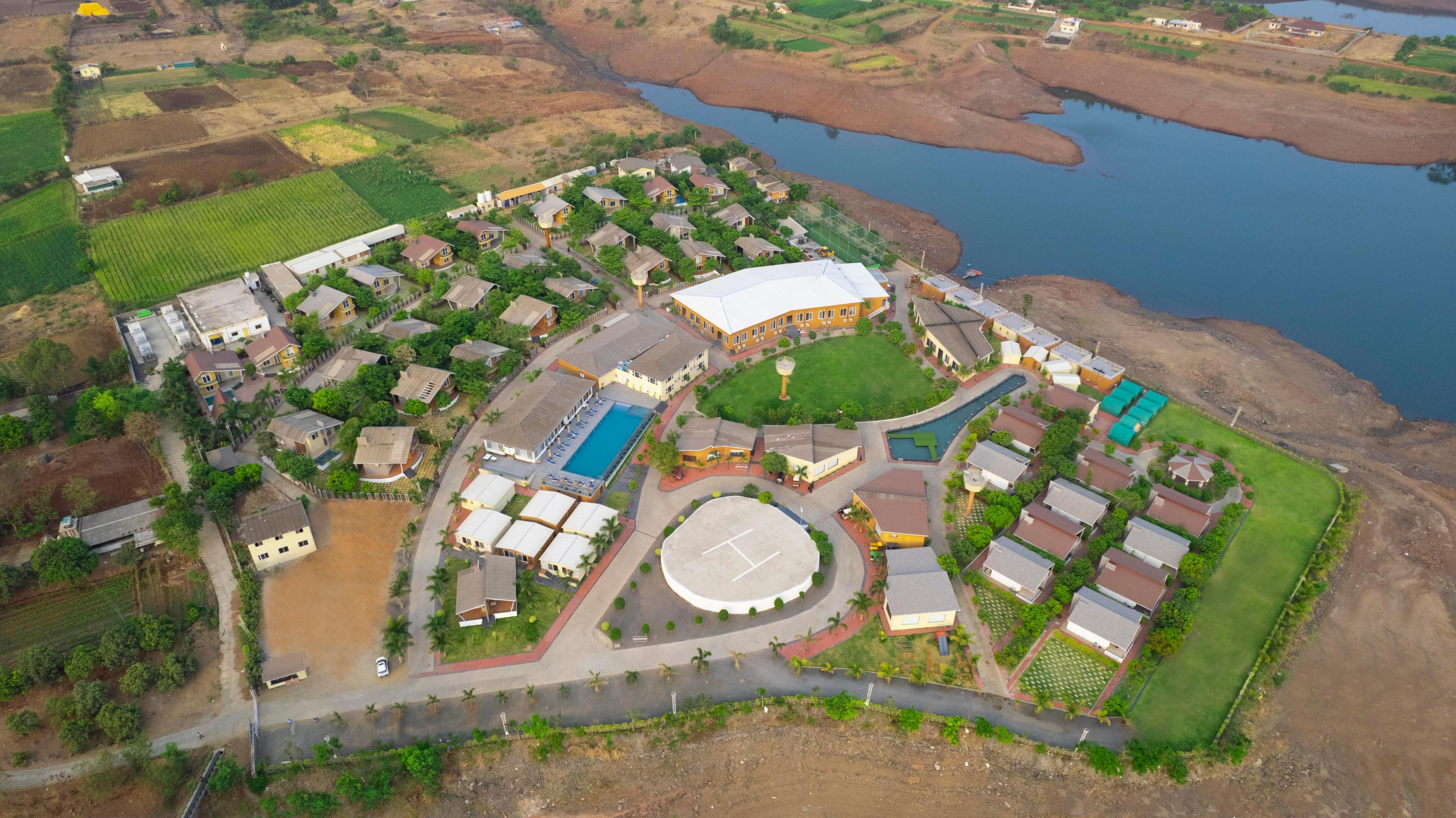 Elegant Waterfront Resort