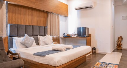 Hotel Naman (Manav Stays) Udaipur Room Type - Suite Room Hotel Naman (Manav Stays) Udaipur Room Type - Suite Room