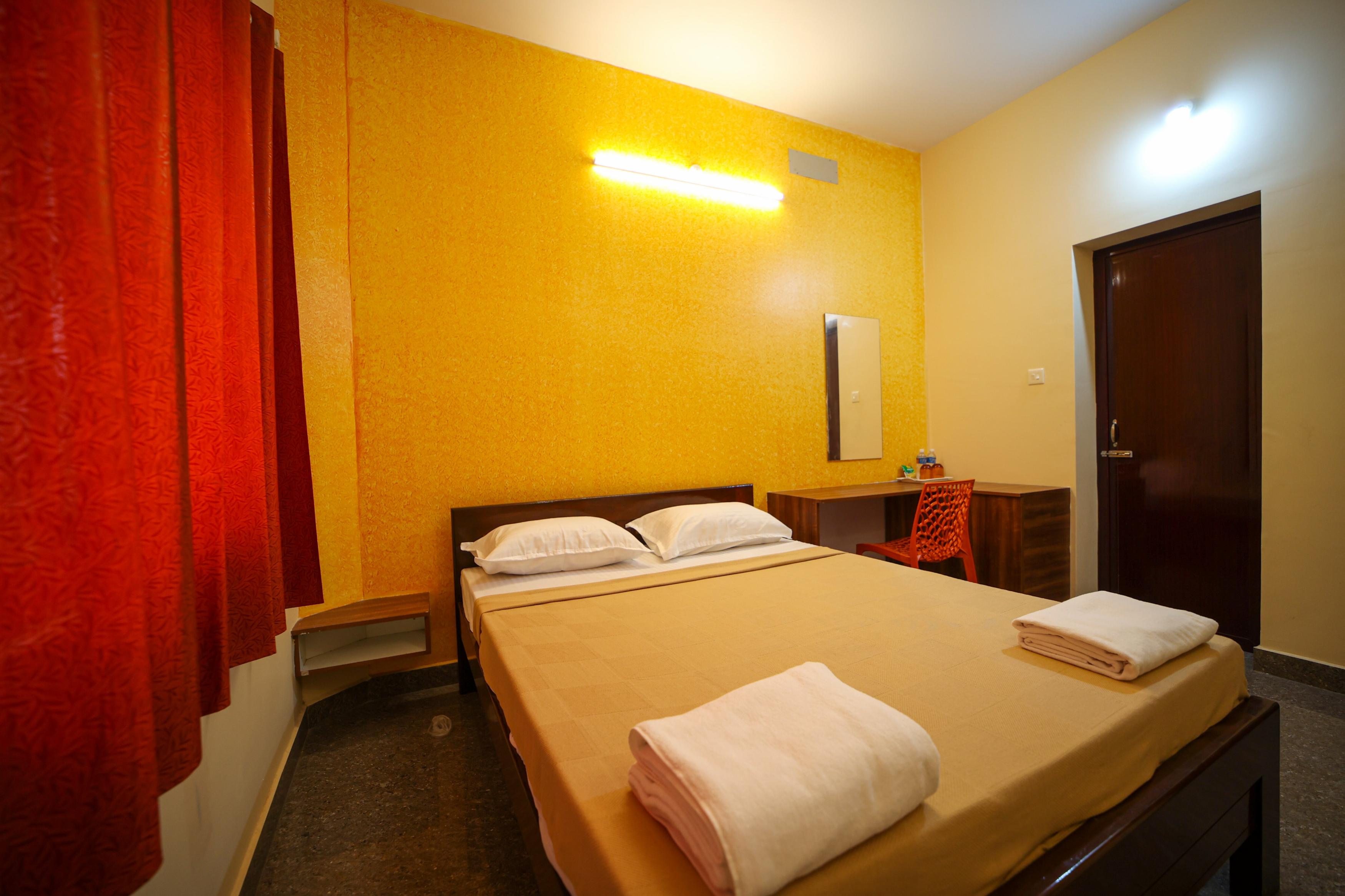 VR INN Room Type - Economy Room