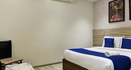 THE DREAM RESIDENCY LODGING & BOARDING Room Type - Deluxe Room
