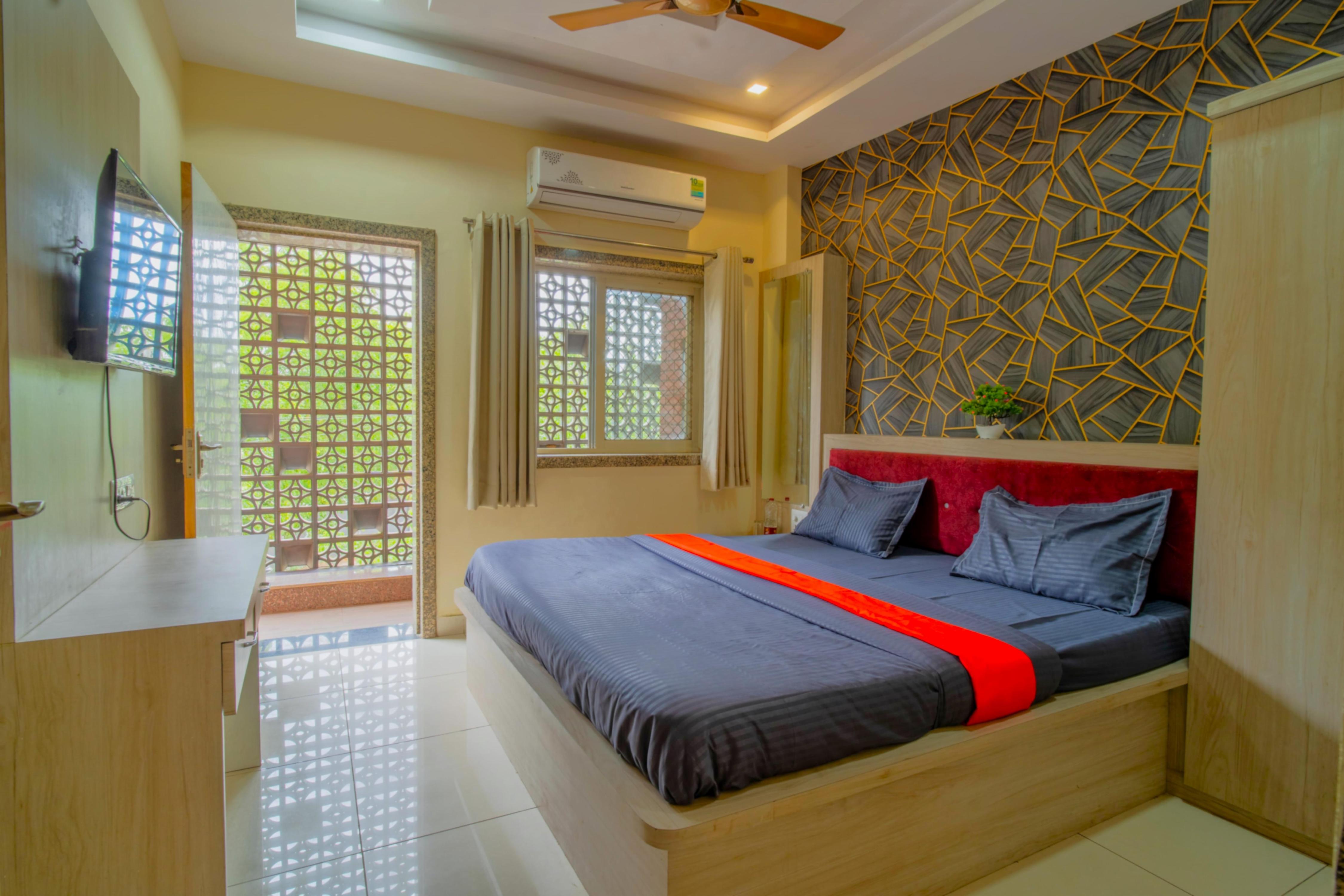 Majestic Hotel and Restro Room Type - Super Deluxe Room with Balcony