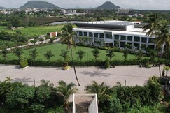 The Democracy Hotels, Resort & Convention Centre