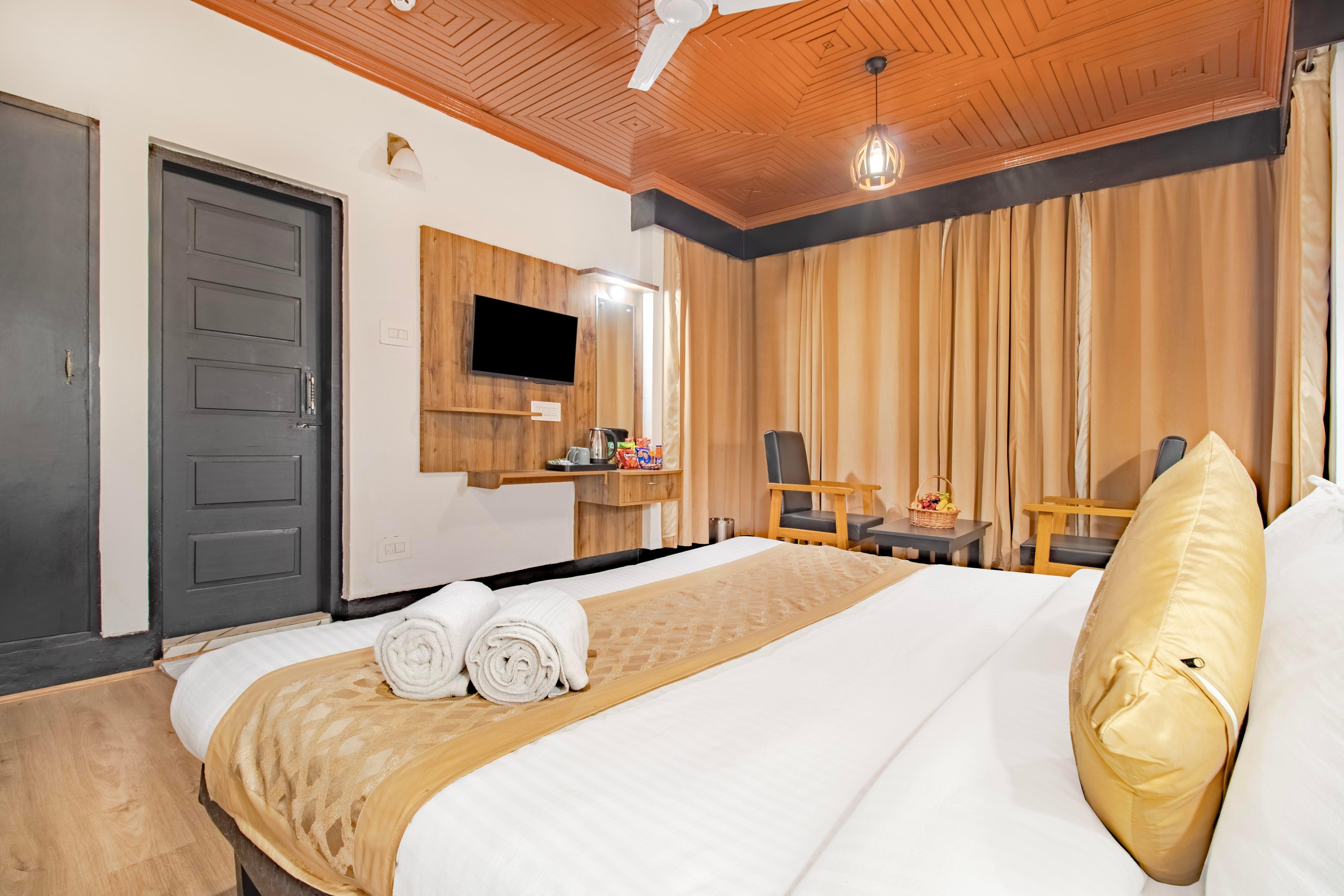 Hotel River View  Jhelum Riverside by Aura Stays - Tap to explore photos