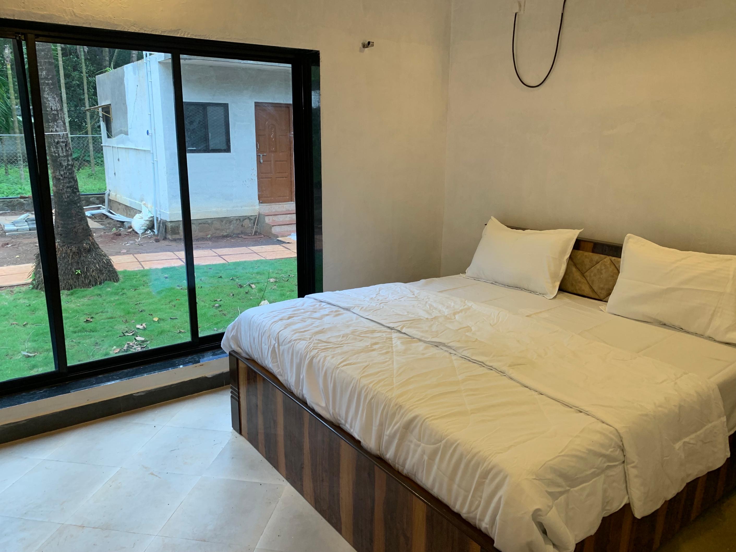 Whistling Waves - Tap to explore photos