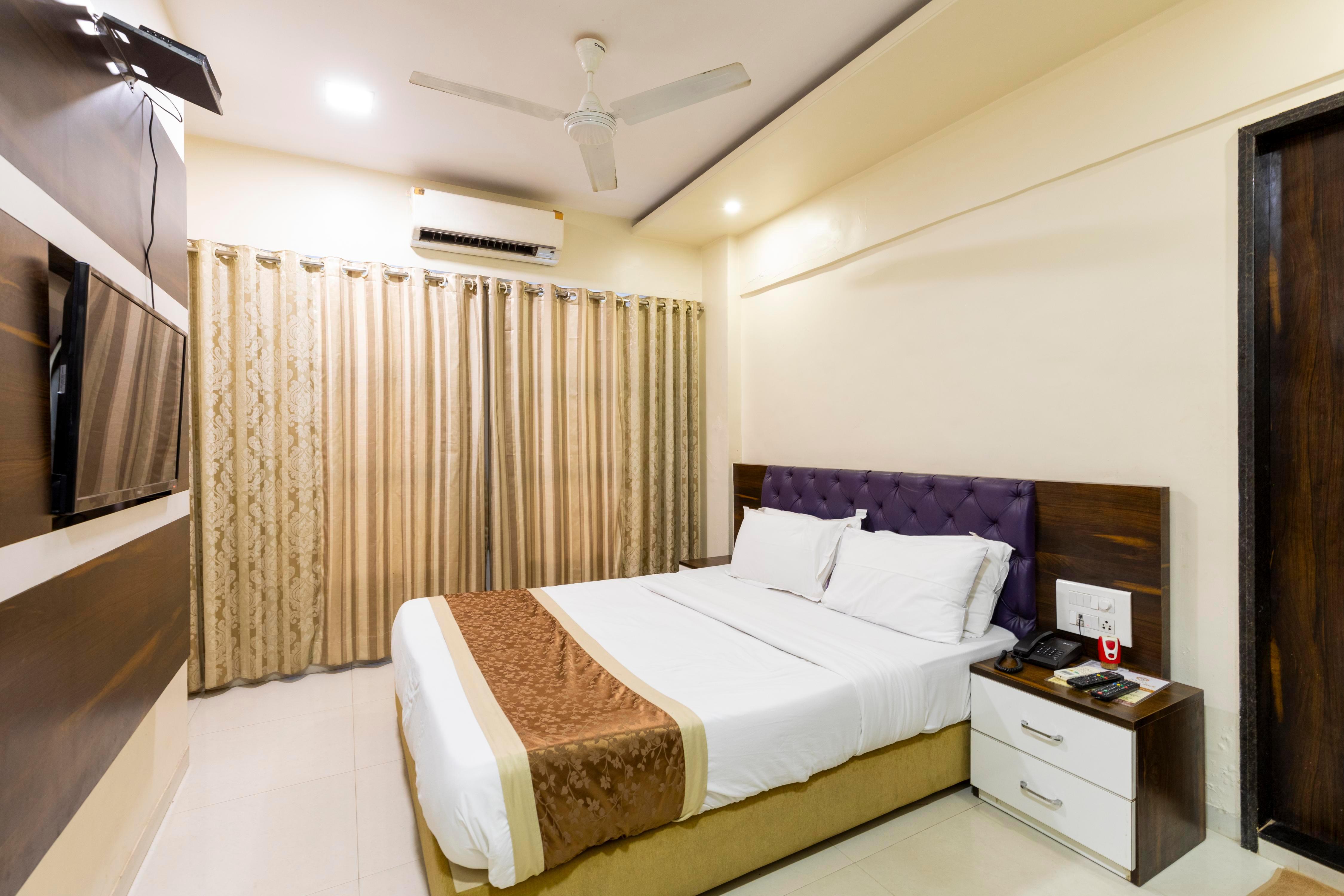 Embassy park bkc Room Type - Deluxe Double Room