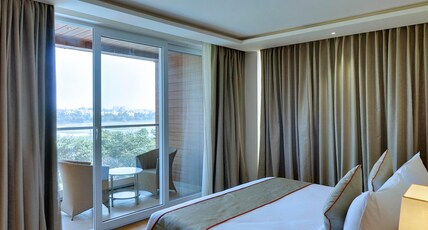 Clarion Hotel Bangalore Room Type - Executive Triple Room