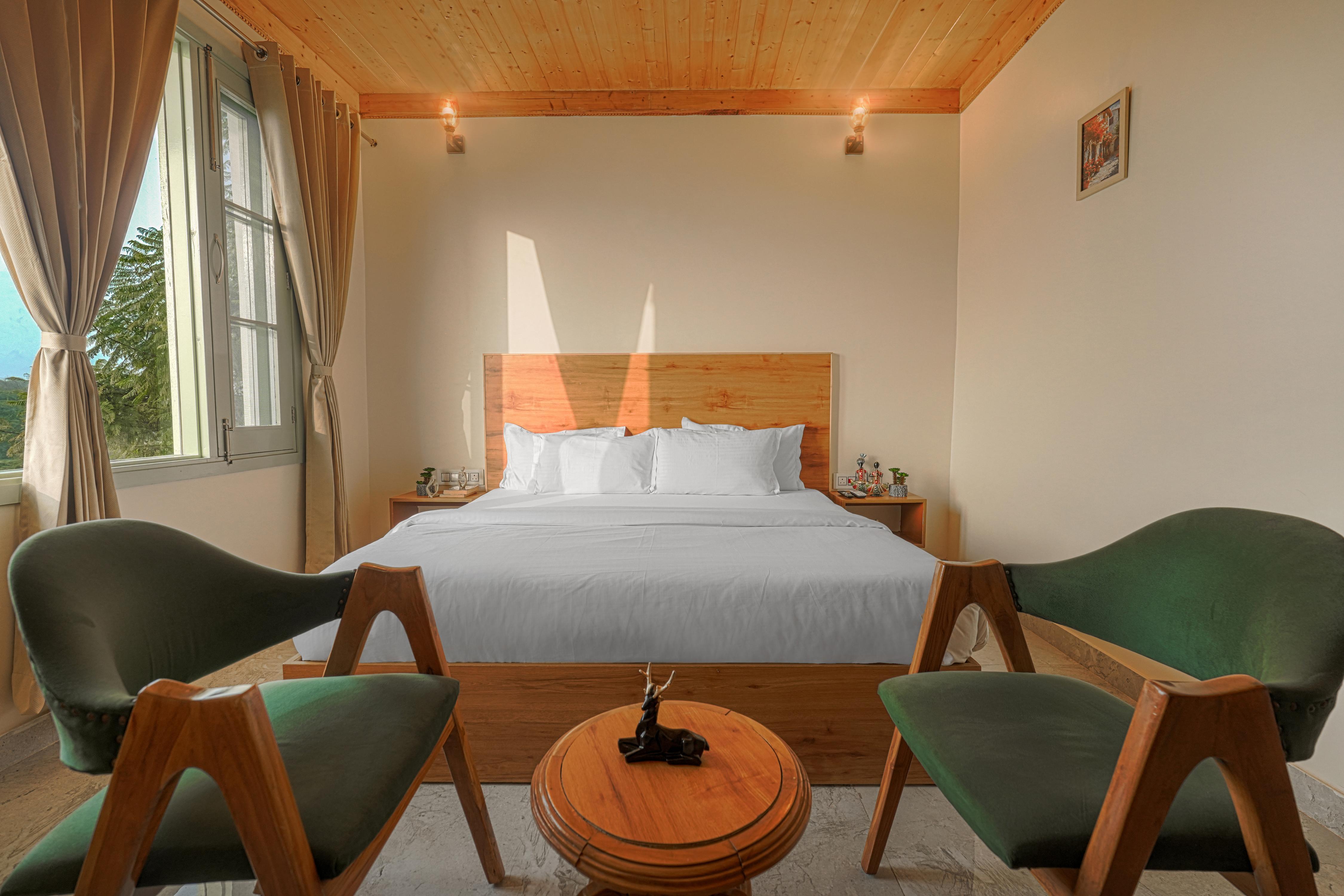 Hotel Sarai Bharatgarh Room Type - Forest View with Balcony