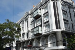 RATHNA RESIDENCY - NEAR US CONSULATE