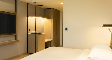 Hyatt Place Bharuch Room Type - 1 KING BED VIEW