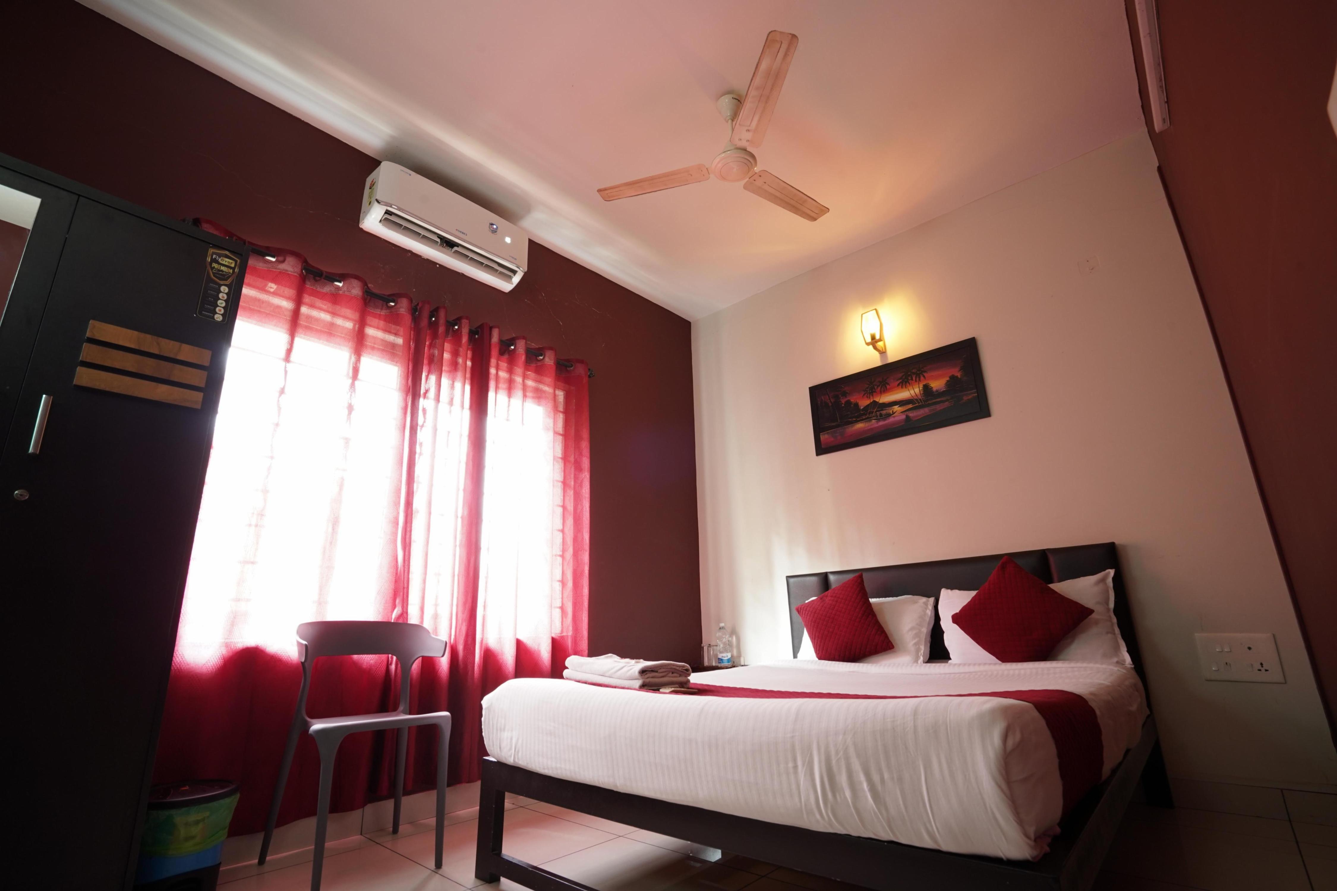 Atmos Inn Room Type - Standard Double Room