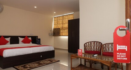 MDA  INN Room Type - AC Classic Room