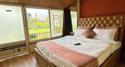 The Olive Green Room Type - Pool Side Couple Chalet Non-AC