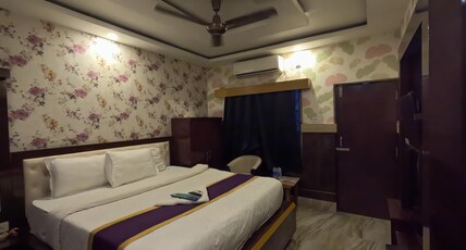 Ananya Hotel Room Type - CLASSIC Double BED WITH VIEW