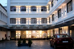 JANATHA TOURIST HOME