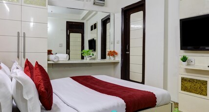 Hotel Nancy Dx Near New Delhi Railway Station Room Type - Deluxe Room With Wifi Hotel Nancy Dx Near New Delhi Railway Station Room Type - Deluxe Room With Wifi