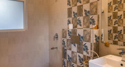 The River Edge Corbett Room Type - Luxury Room