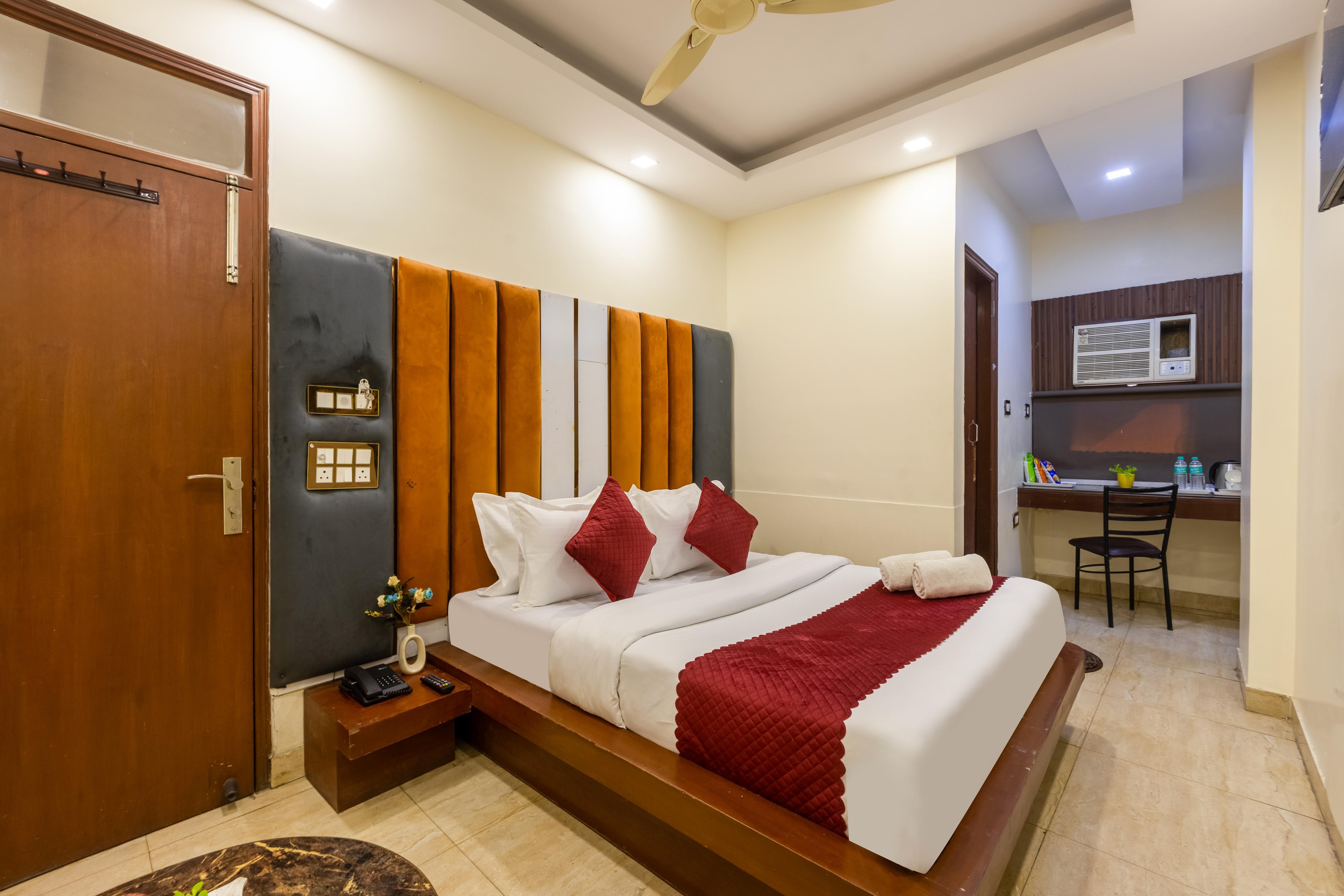 Hotel Prem Deluxe 2 Min Walk From New Delhi Railway Station Room Type - Deluxe Room With AC - Free WIFI