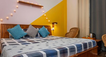 The Birdhouse Villa, Bir, Room Type - Standard Room with Balcony