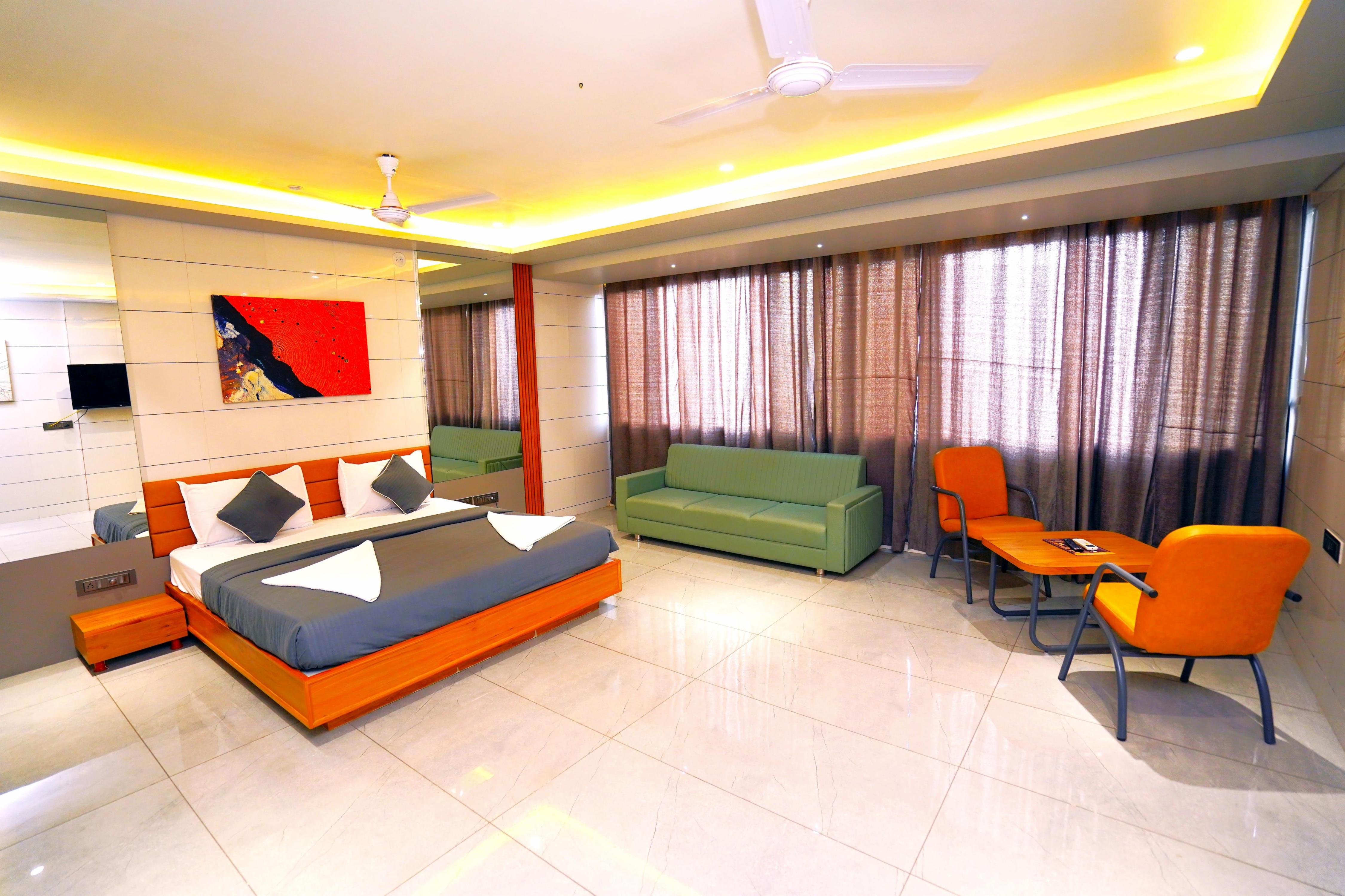 Hotel Sunshine Room Type - Suite Room