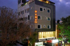 Royal Tusker Luxury Service Apartments