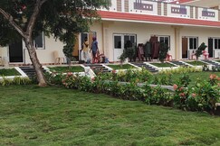 Moonlight Resort