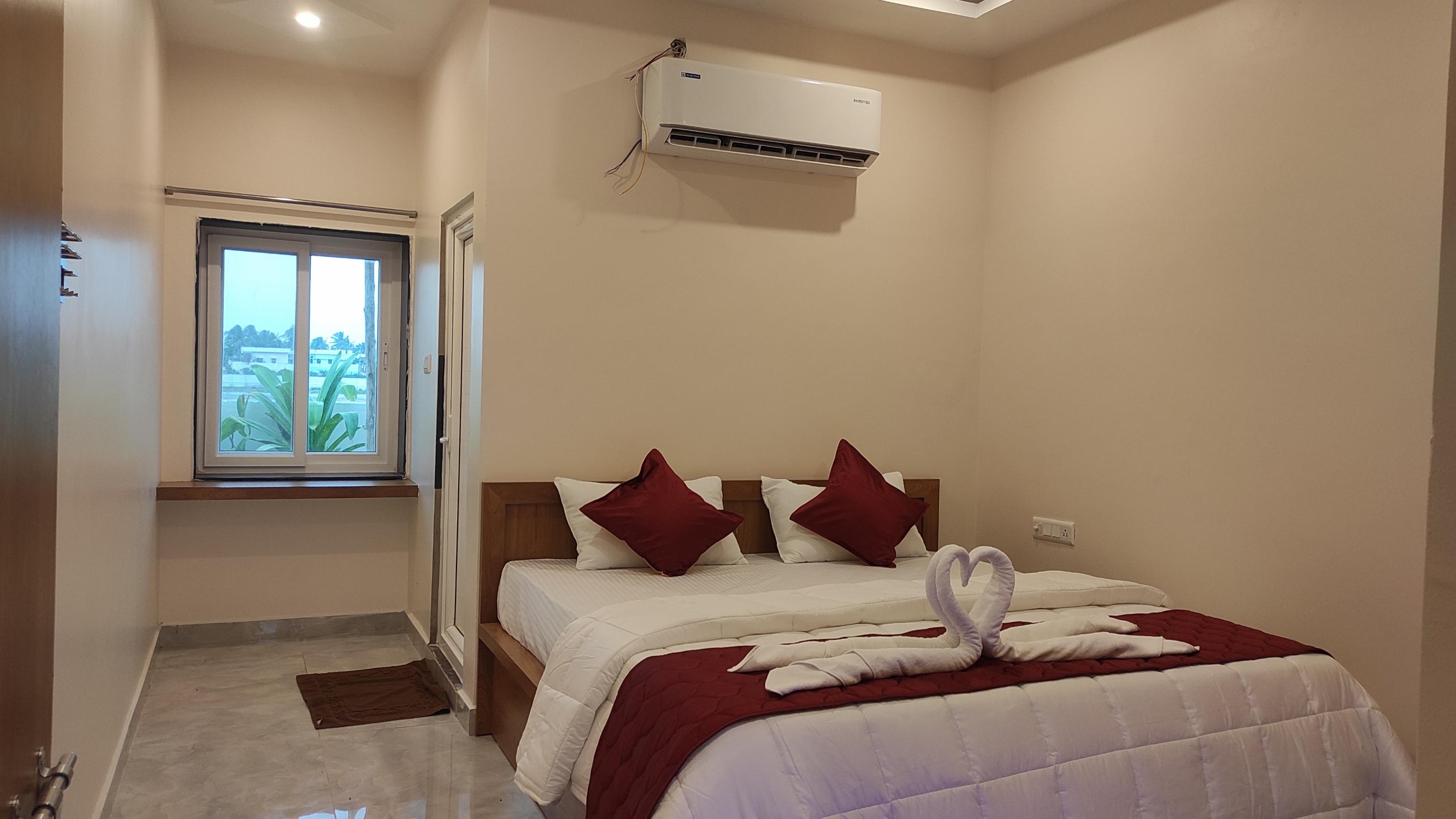 MoonLight Beach Resort - Tap to explore photos