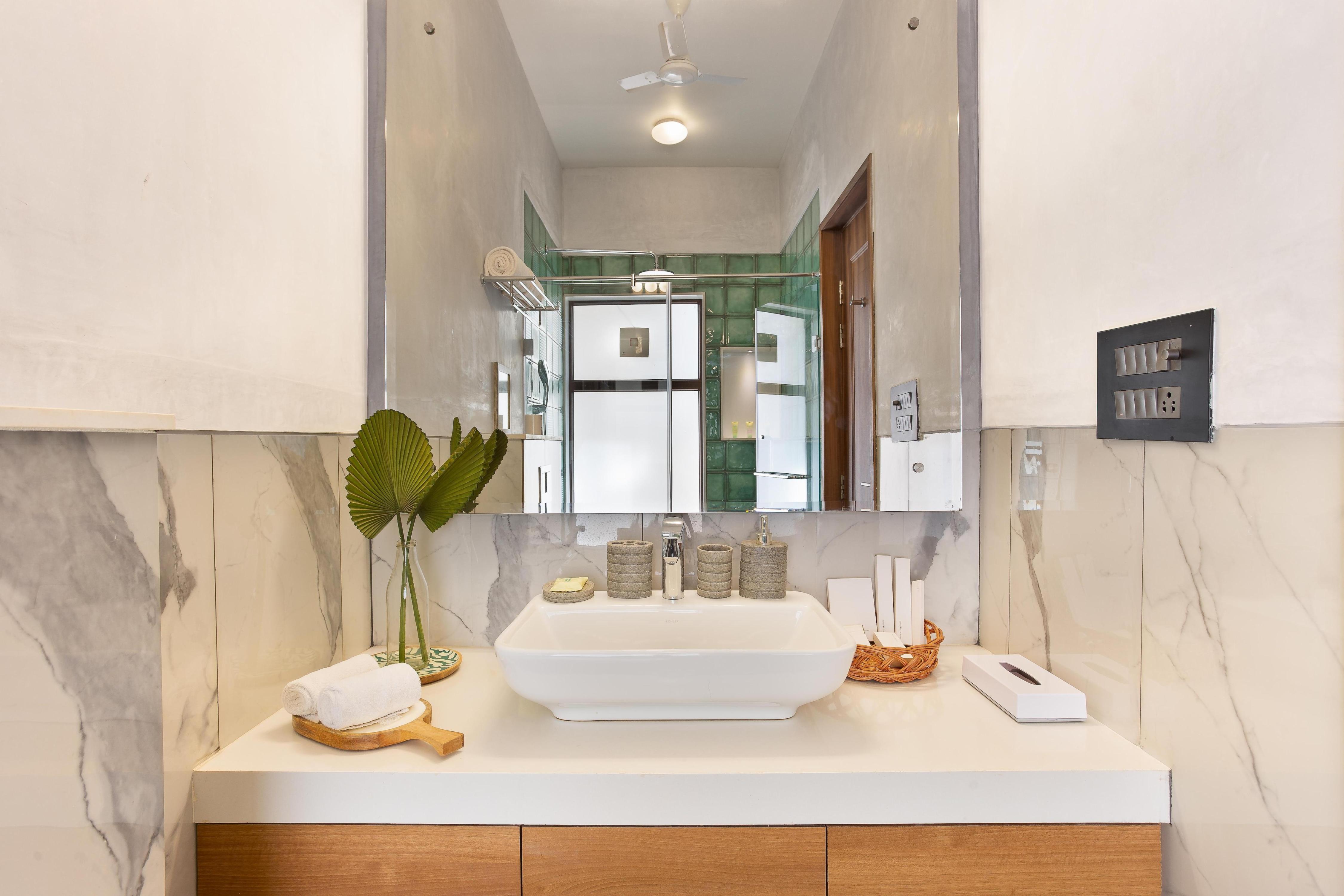 Melhor stays villas - 3BHK-Luxury Villa @ Anjuna -Private Pool - North Goa - Tap to explore photos