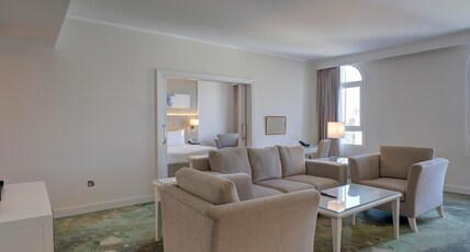 Millennium Lakeview Hotel Room Type - Executive Suite