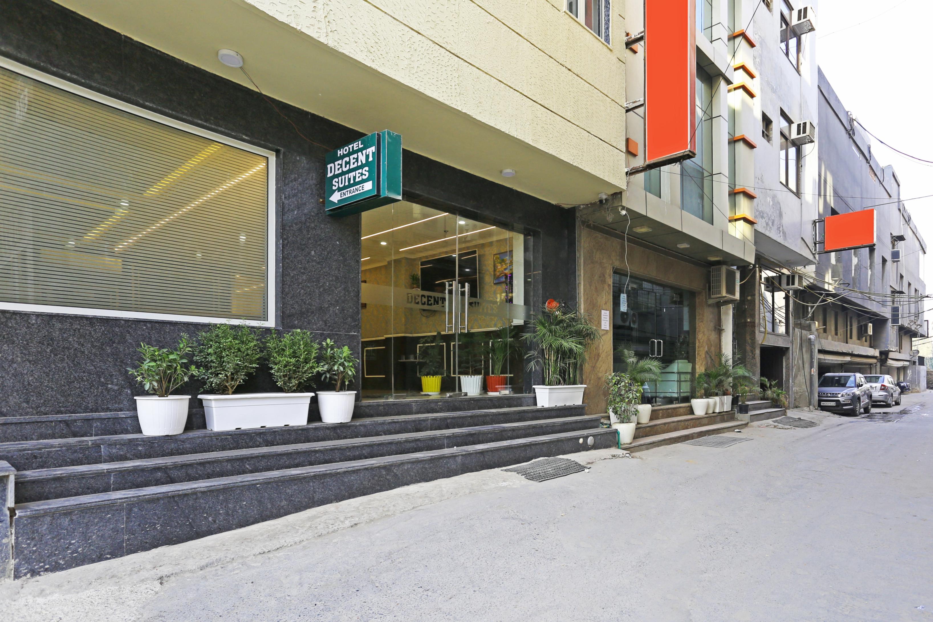 Hotel Decent Suites Delhi Airport - Tap to explore photos