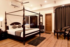 The Kanchangarh Resort