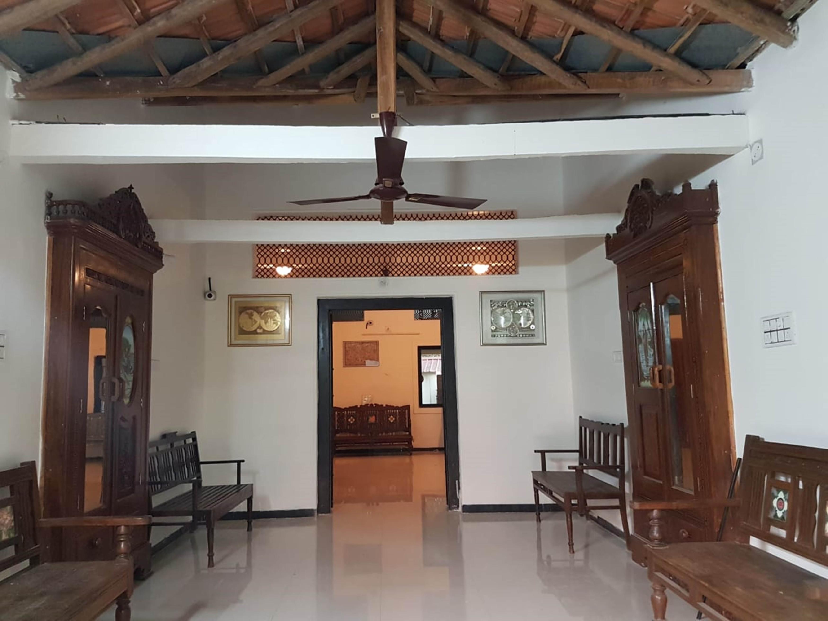 Supeek Farm and Cottages - Tap to explore photos