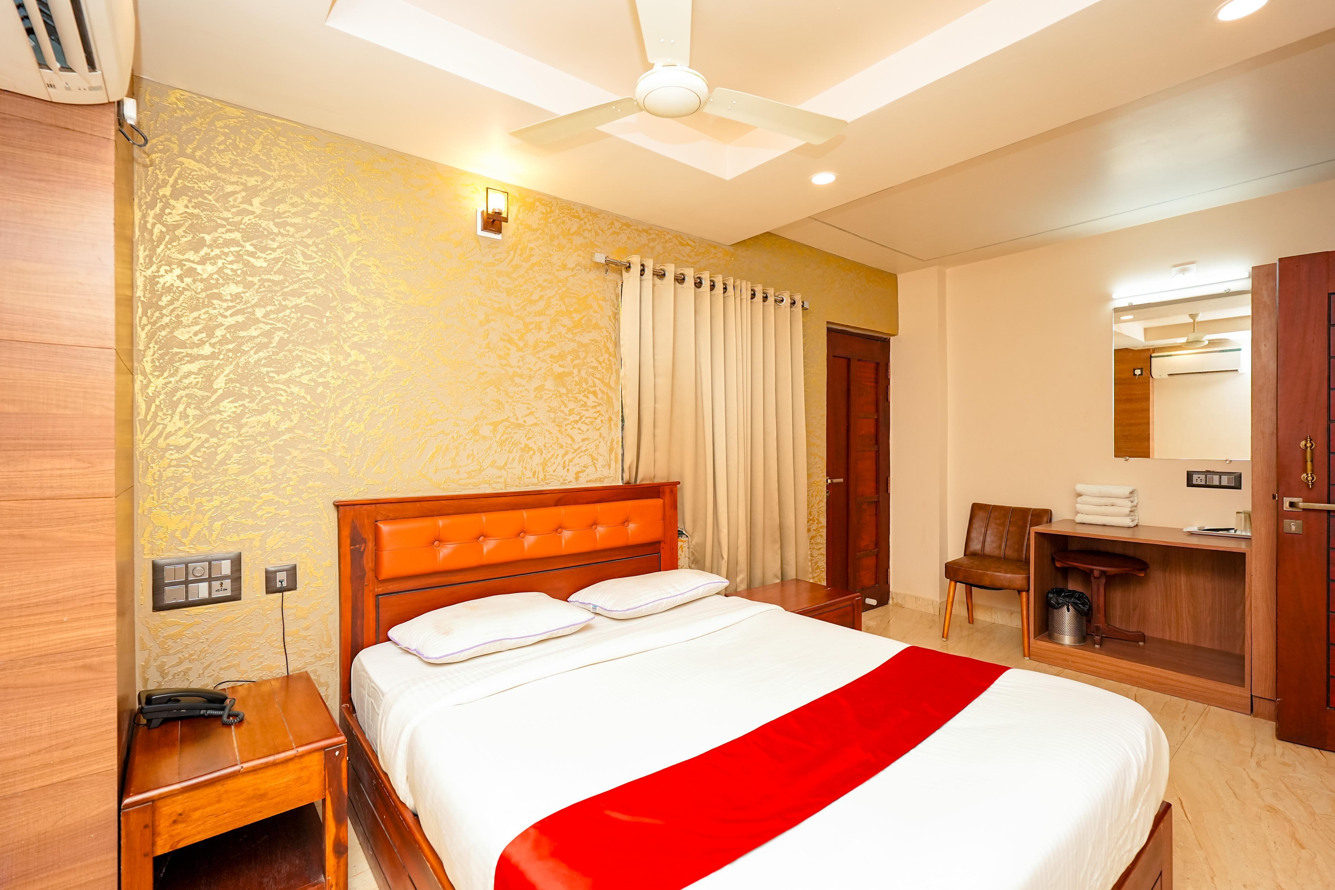 HOTEL MAYURA INTERNATIONAL - Tap to explore photos