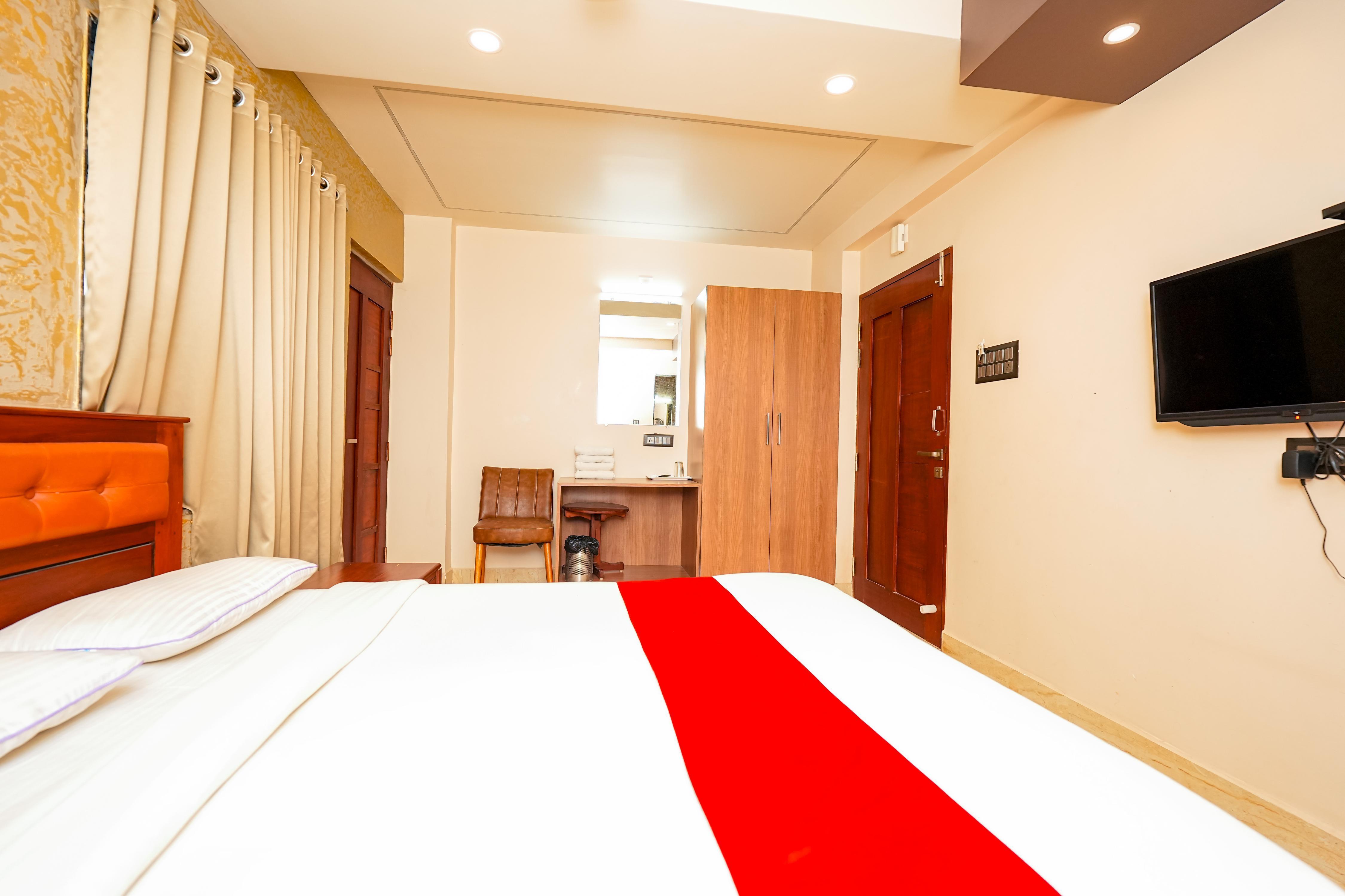 HOTEL MAYURA INTERNATIONAL - Tap to explore photos