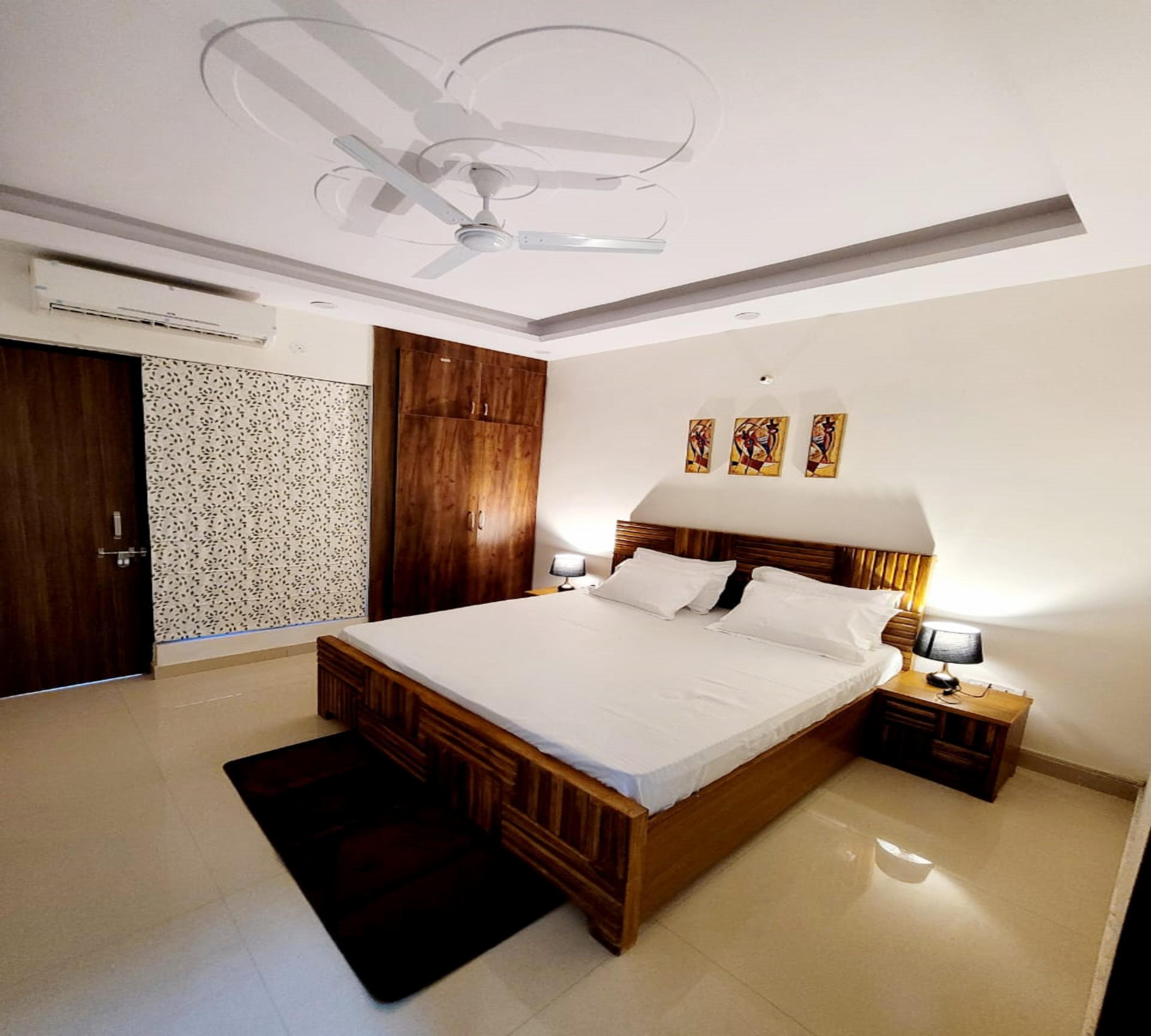 BLISS Luxury stay 2 Bedroom Hall Apartment in Noida - Tap to explore photos