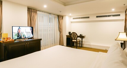 Marigold Hotel Hanoi Room Type - Superior King Room Marigold Hotel Hanoi Room Type - Superior King Room
