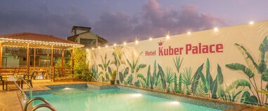 Treebo Kuber Palace with Swimming Pool