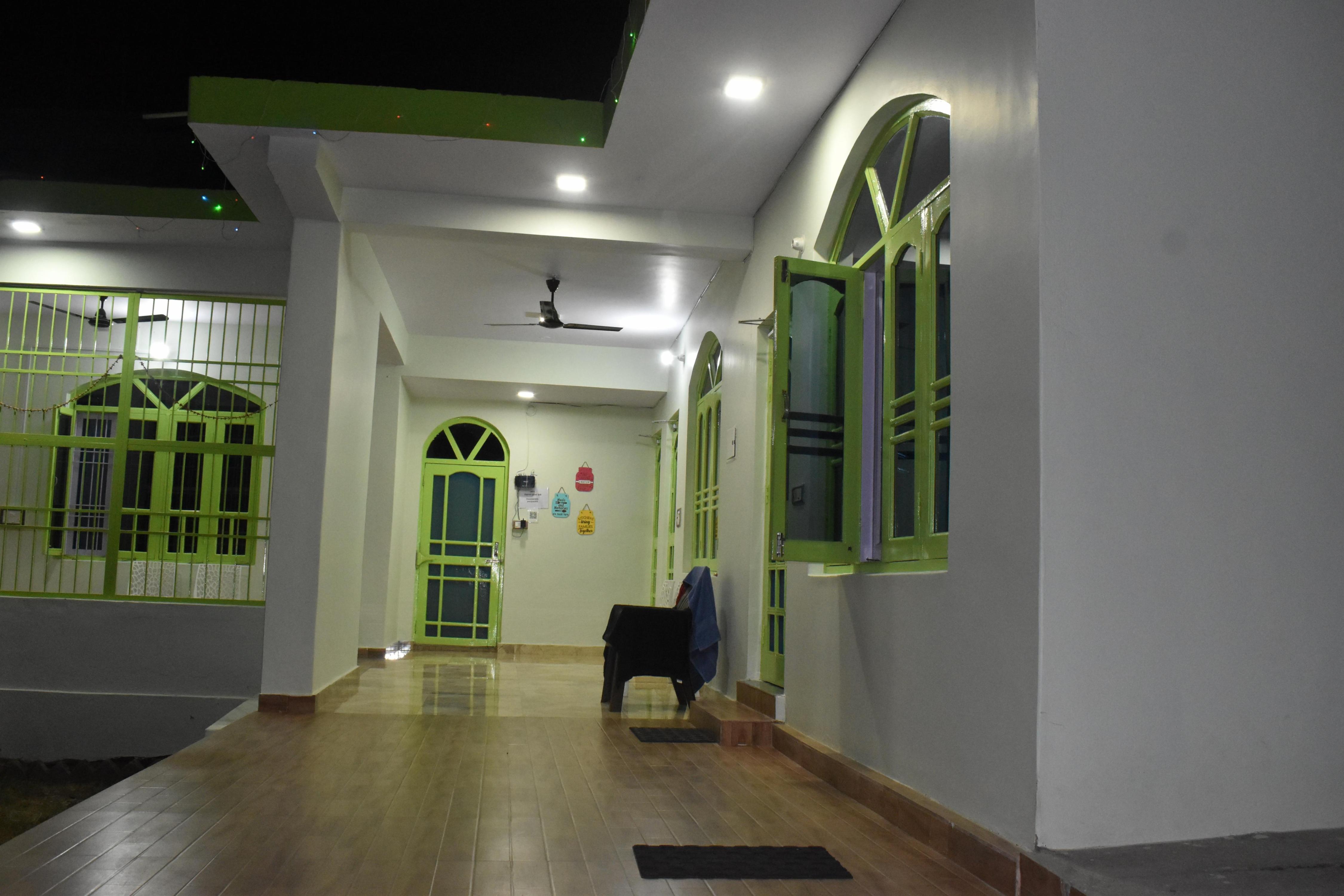 The Trippy Stays Bir