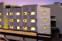 Keys Lite By Lemon Tree Hotels Sreekanya